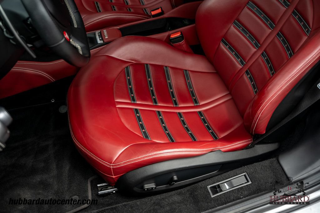 Used 2017 Ferrari 488 GTB RWD image 19