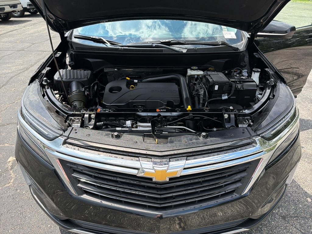 Used 2024 Chevrolet Equinox LT FWD image 32