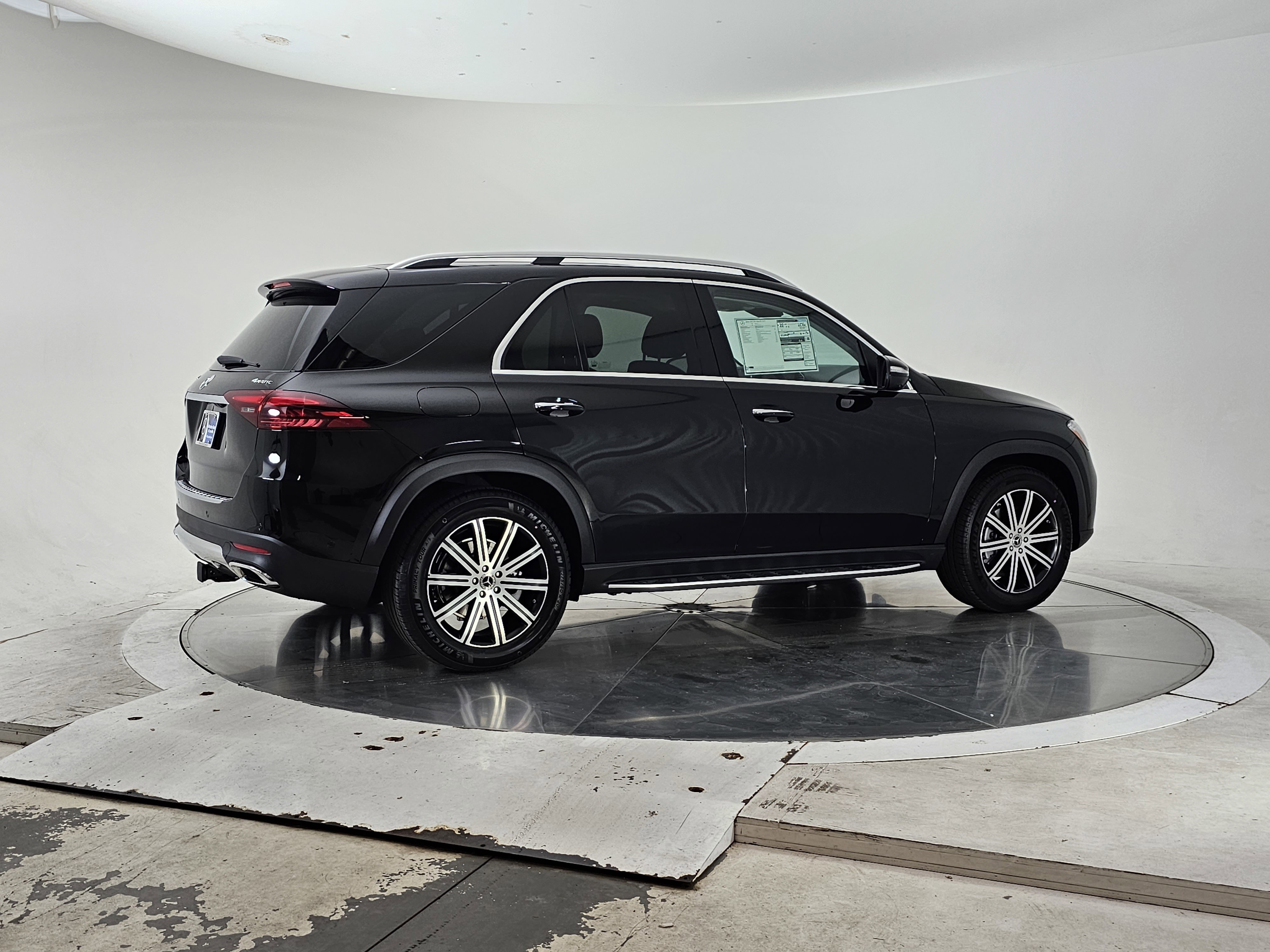 New 2026 Mercedes-Benz GLE 350 4MATIC image 2