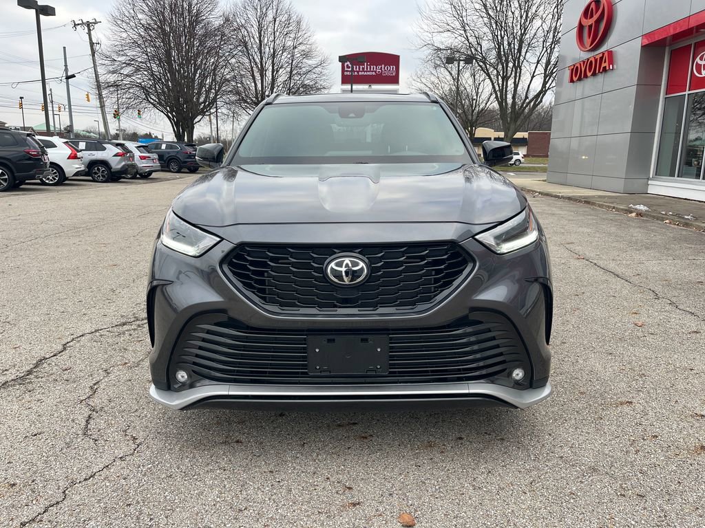 Used 2022 Toyota Highlander XSE image 8