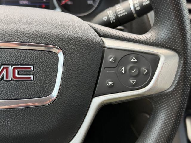 Used 2021 GMC Acadia SLE image 22