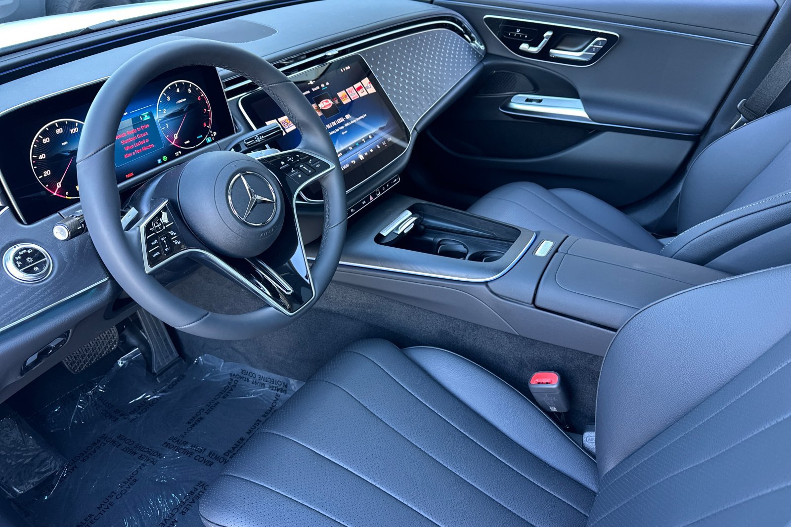 New 2026 Mercedes-Benz E 450 4MATIC Sedan image 10