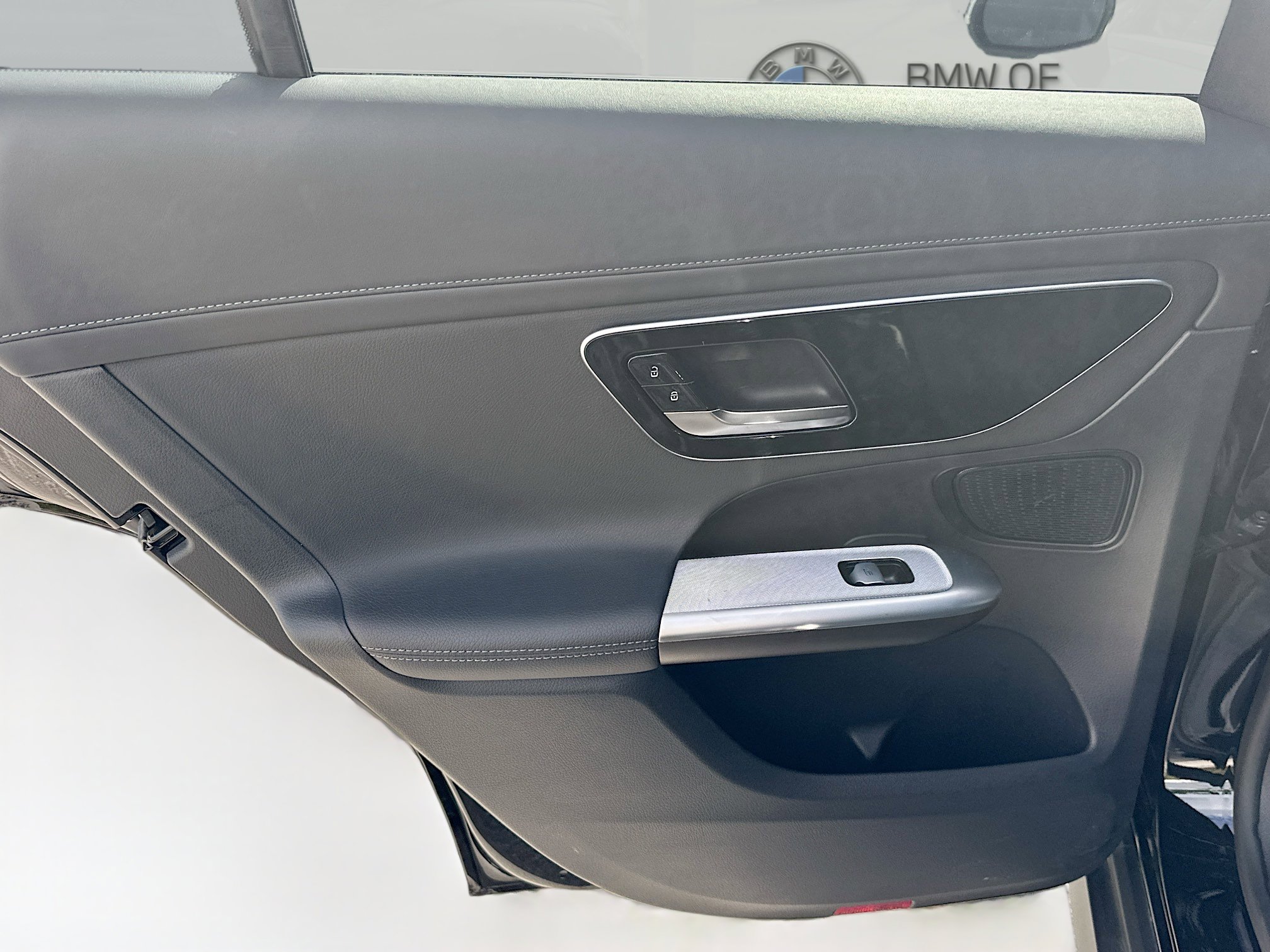 Used 2024 Mercedes-Benz GLC 300 image 25