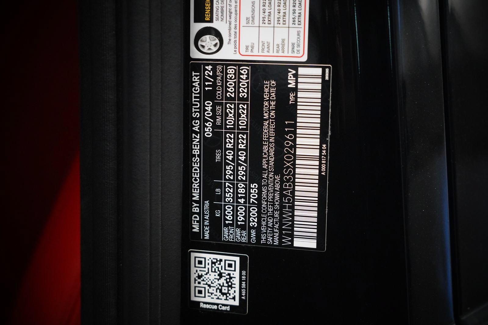 Certified 2025 Mercedes-Benz G 63 AMG 4MATIC image 35
