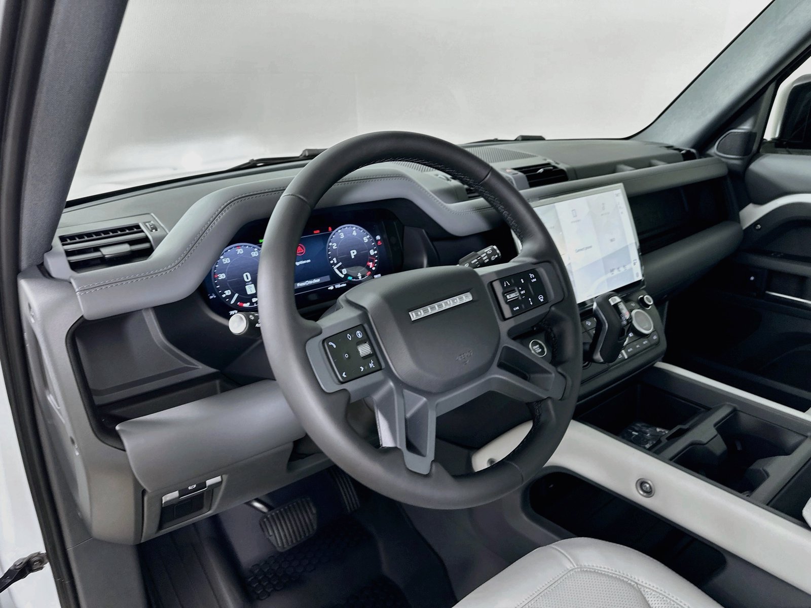New 2026 Land Rover Defender 110 X-Dynamic SE AWD/4WD image 32