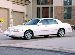Used 2004 Lincoln Town Car Signature