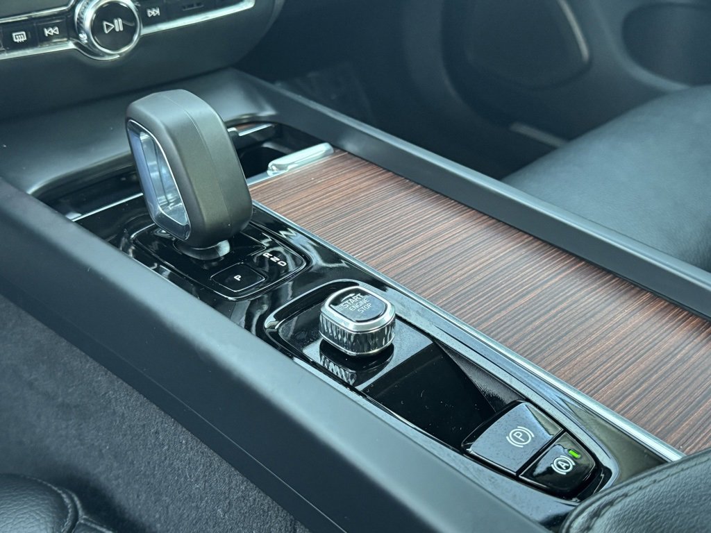 Used 2024 Volvo S60 B5 Plus image 15