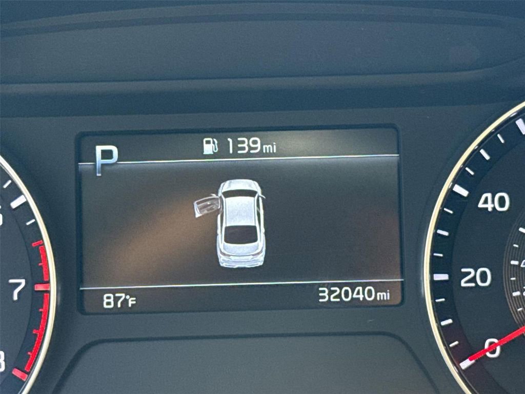 Used 2023 Kia Forte LXS w/ LXS Technology Package image 10