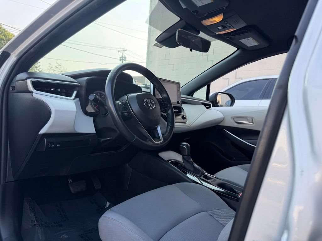Used 2021 Toyota Corolla SE FWD image 16