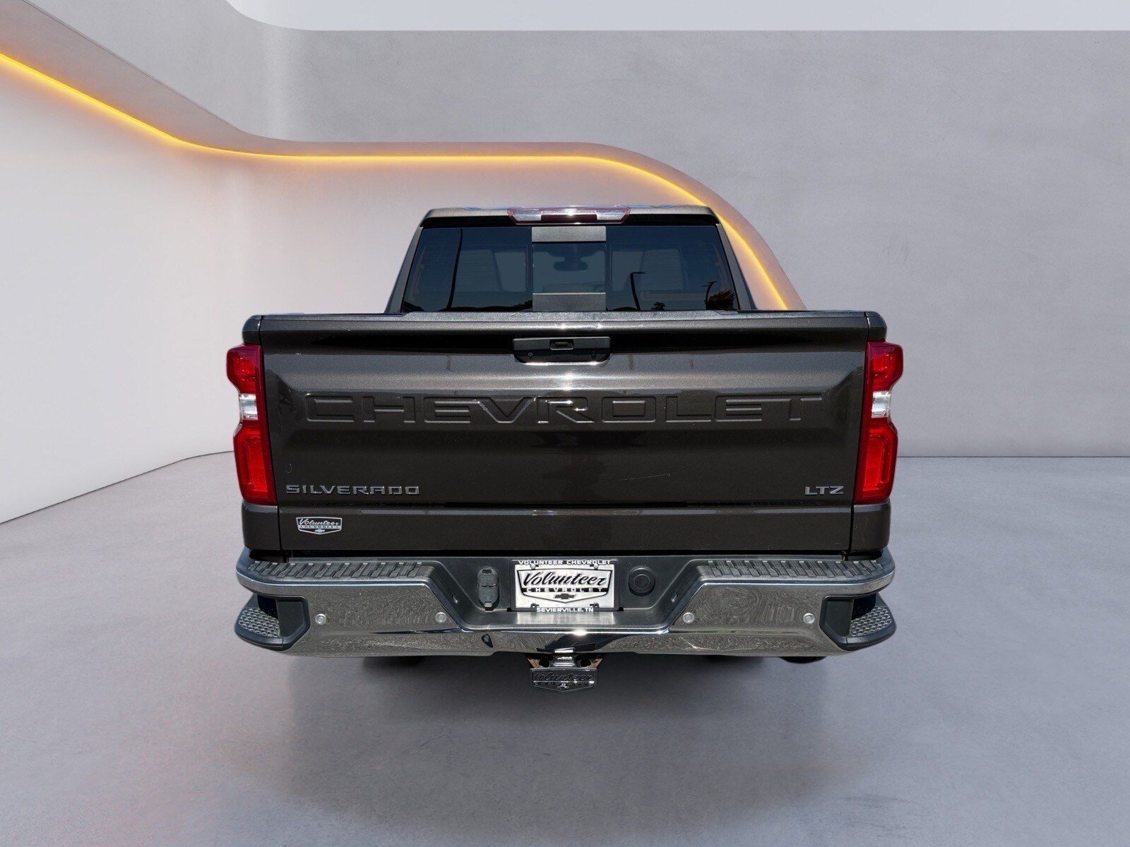 Used 2021 Chevrolet Silverado 1500 LTZ w/ LTZ Premium Package AWD/4WD image 4