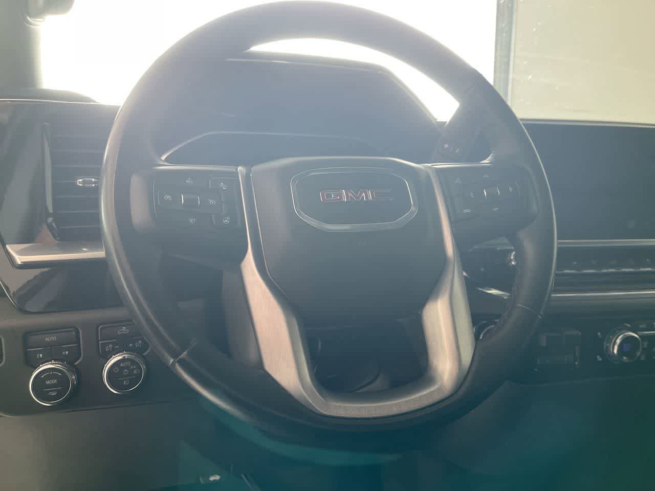Used 2023 GMC Sierra 1500 Elevation AWD/4WD image 14