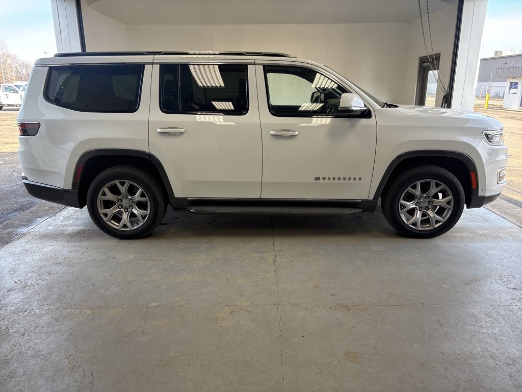Used 2022 Jeep Wagoneer Series II image 6