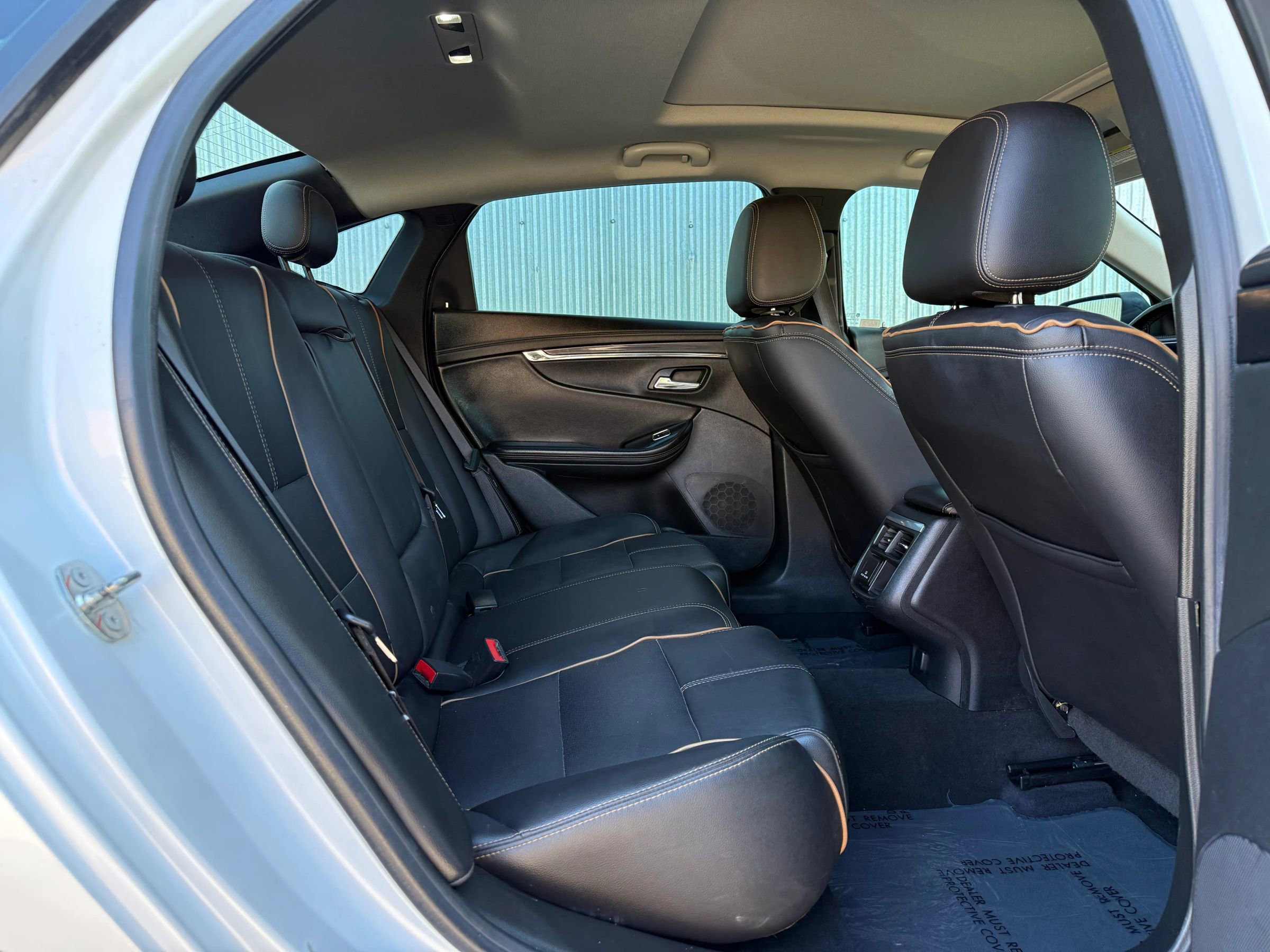 Used 2016 Chevrolet Impala LTZ w/ Enhanced Convenience Package image 18