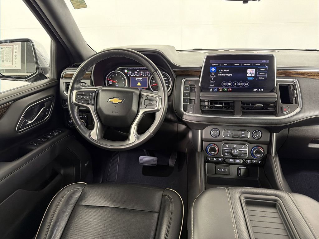 Used 2021 Chevrolet Tahoe Premier w/ Premium Package image 23