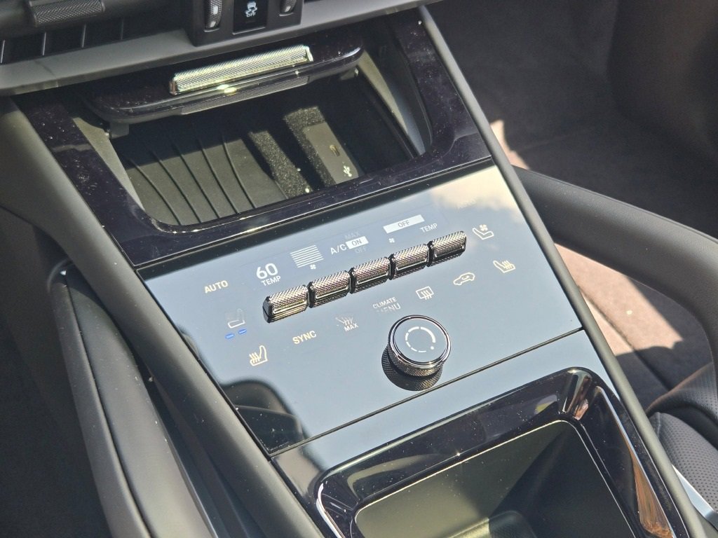 New 2025 Porsche Cayenne S image 26