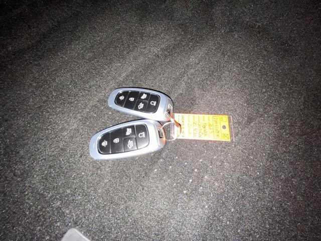 Used 2023 Hyundai Santa Cruz SEL Premium image 29