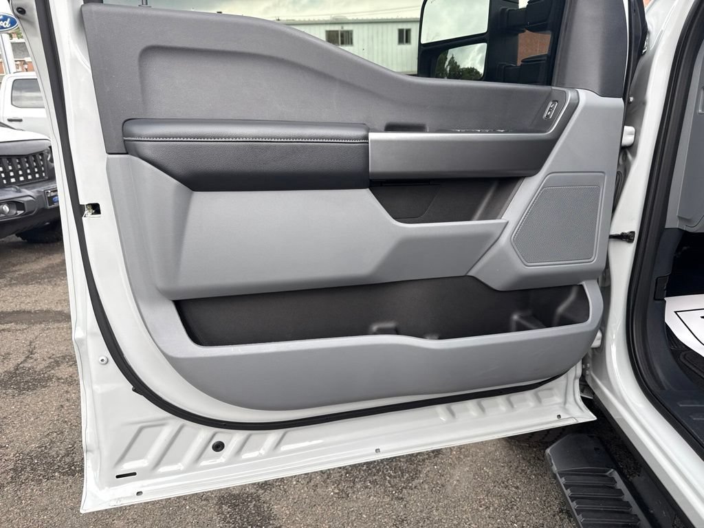 Used 2025 Ford F250 XL w/ STX Appearance Package AWD/4WD image 16