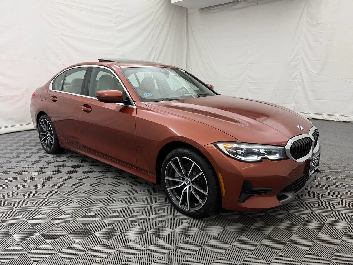 Used 2021 BMW 330i xDrive Sedan w/ Convenience Package AWD/4WD image 4