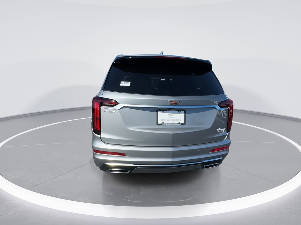 New 2025 Cadillac XT6 Luxury image 7