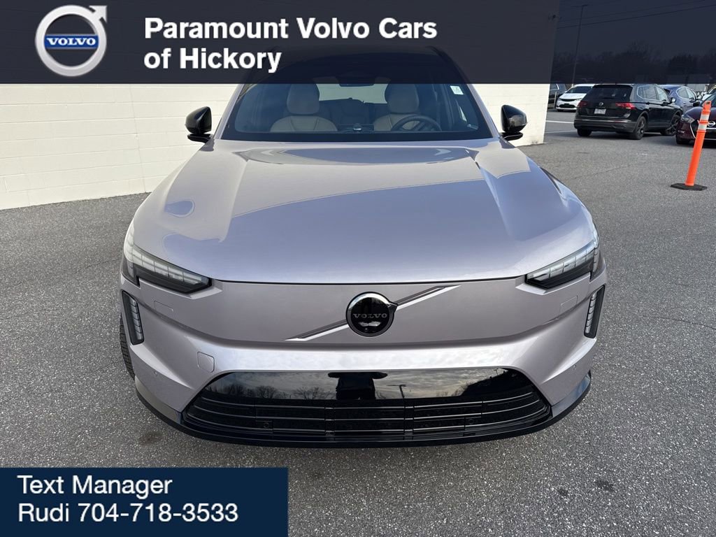 New 2026 Volvo EX90 Ultra image 2