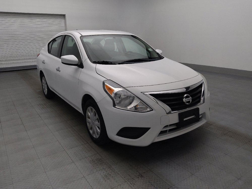 Used 2019 Nissan Versa SV FWD image 13