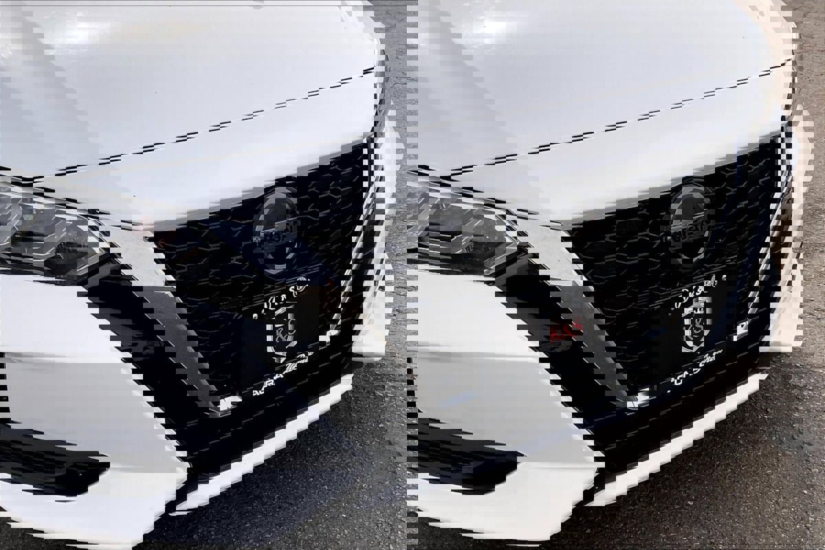 Used 2022 Nissan Sentra SV w/ All-Weather Package image 28