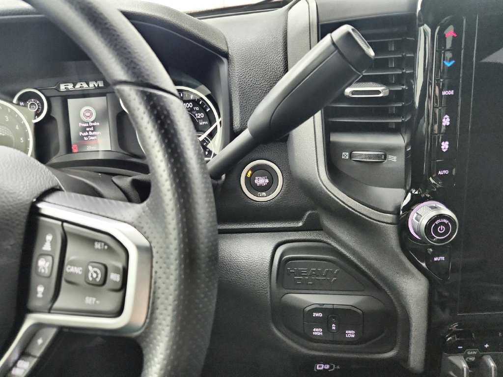 New 2026 RAM 2500 Tradesman AWD/4WD image 29