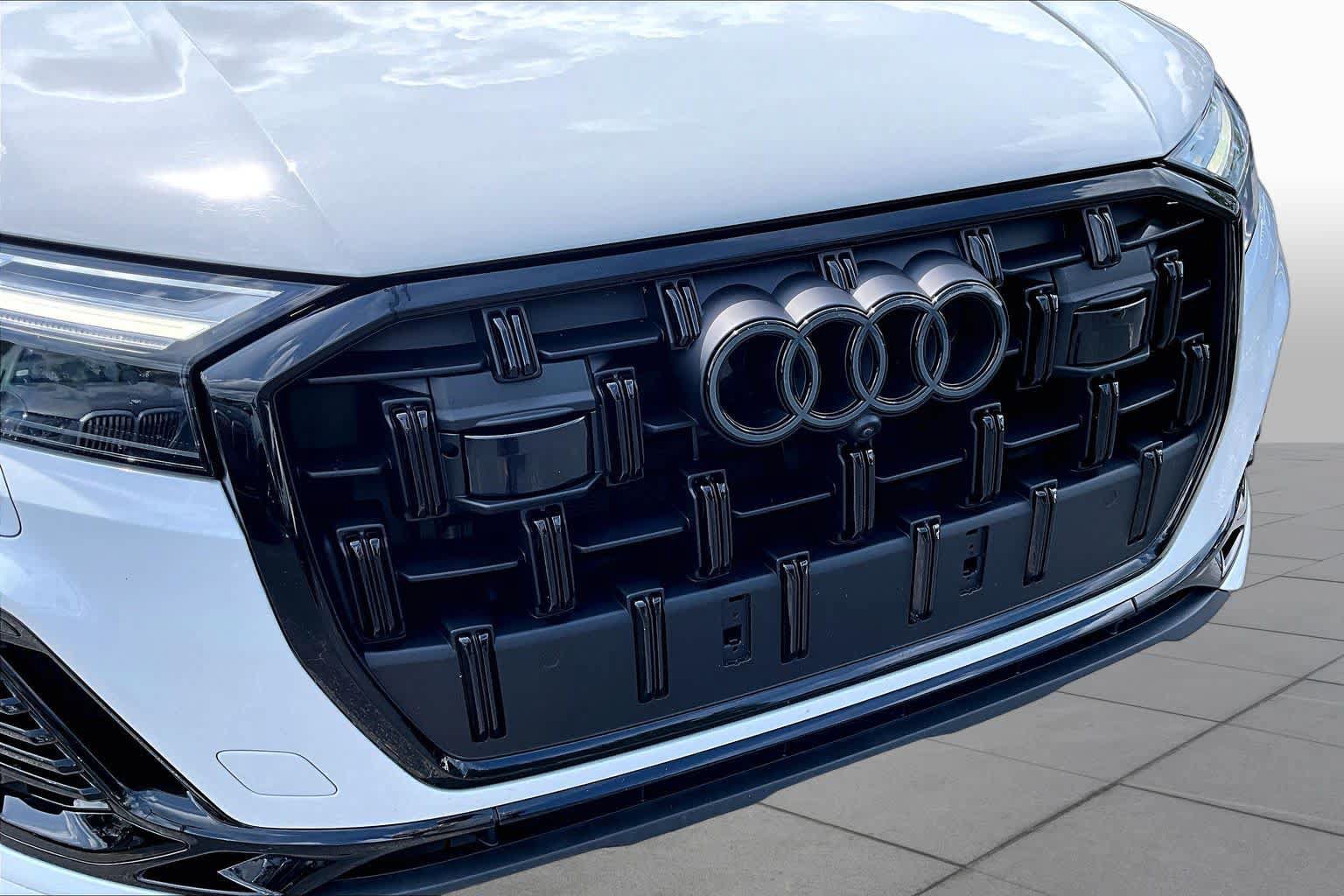 Used 2025 Audi Q7 3.0T Premium Plus AWD/4WD image 30