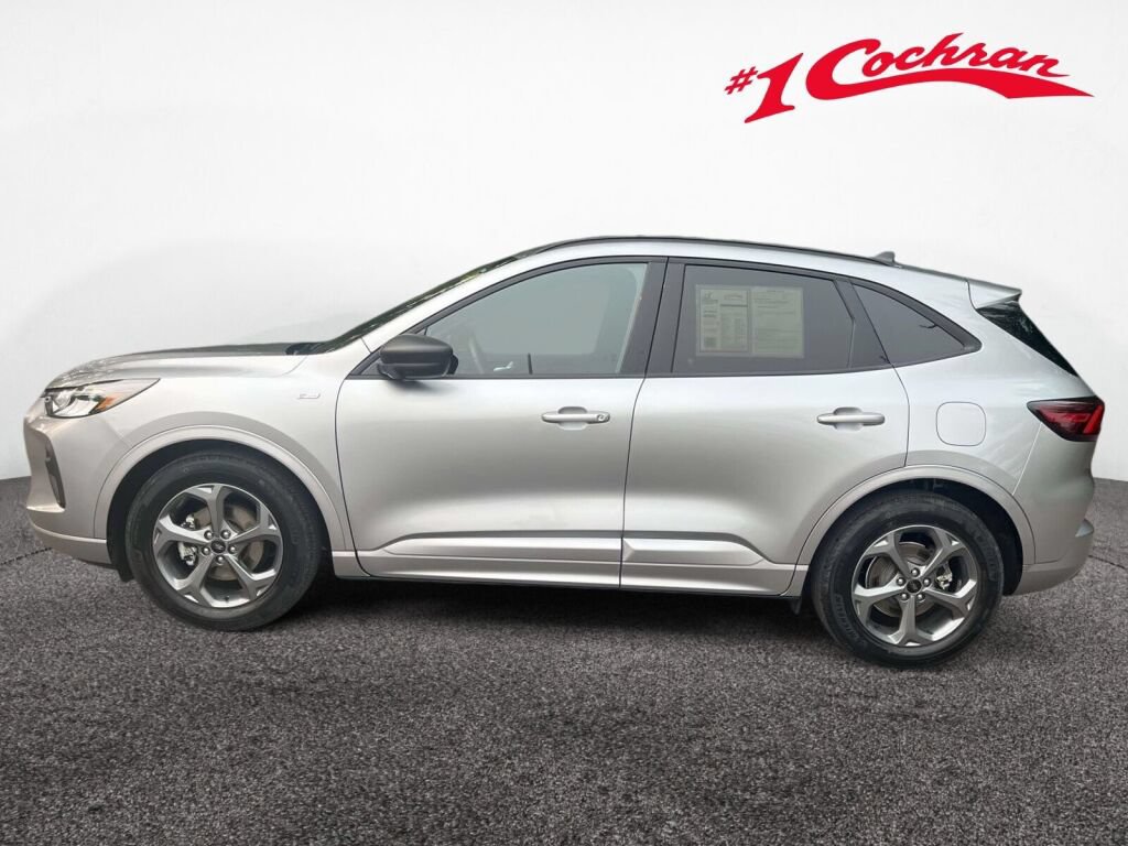 Certified 2023 Ford Escape ST-Line w/ Tech Pack #1 FWD image 11