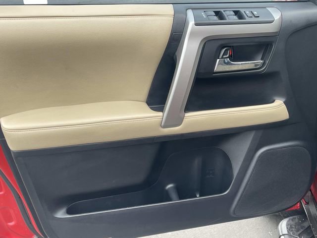 Used 2014 Toyota 4Runner SR5 image 16