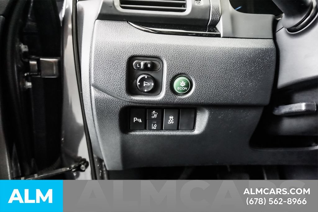 Used 2020 Honda Pilot Touring image 35
