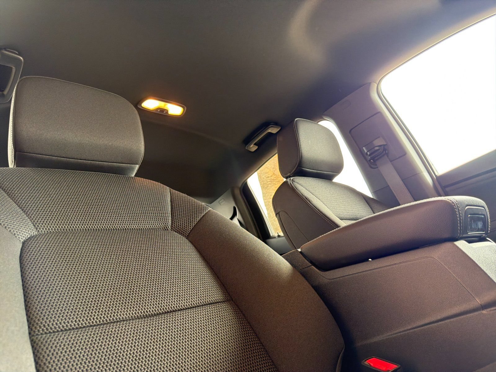 New 2026 GMC Canyon Elevation w/ Technology Package RWD image 16