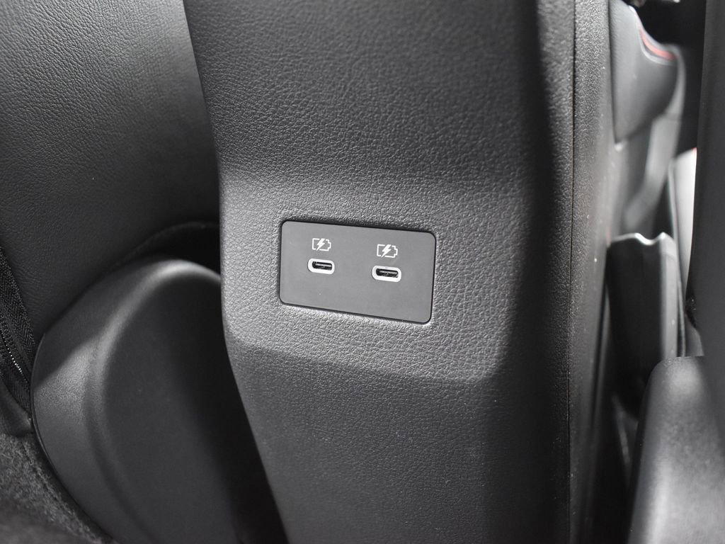 New 2026 Nissan Kicks SR w/ Cold Weather Package image 21