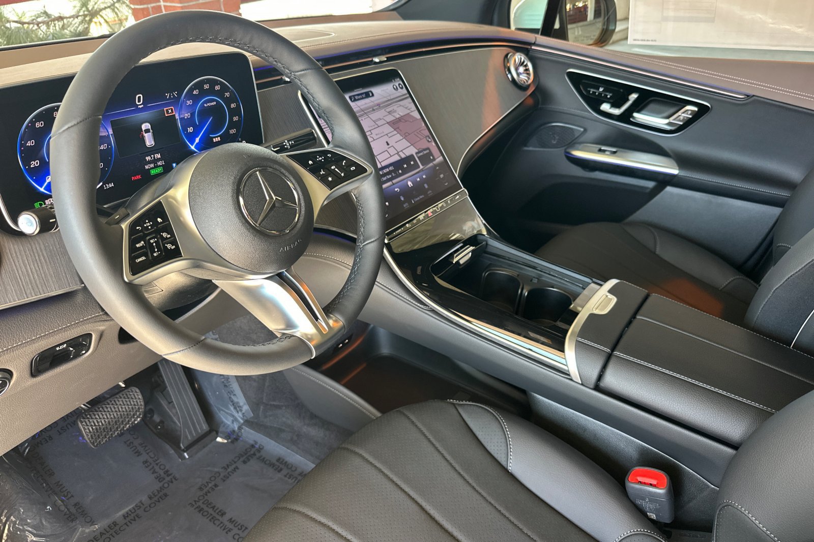 New 2027 Mercedes-Benz EQE 320 4MATIC SUV image 10