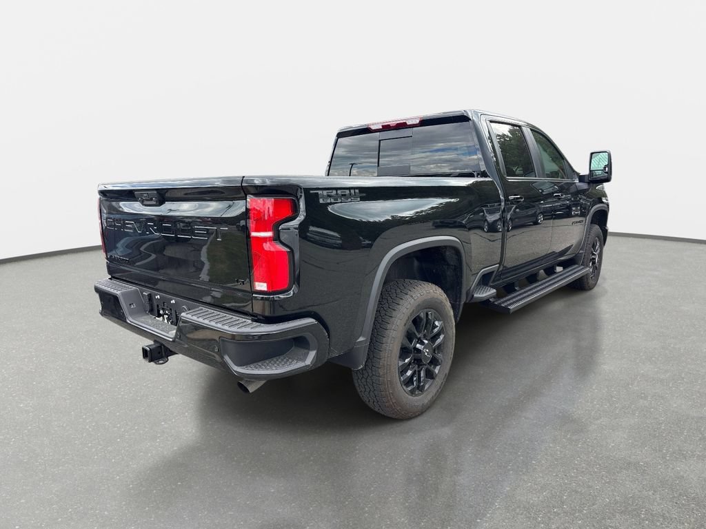 Used 2026 Chevrolet Silverado 2500 LT w/ Trail Boss Package AWD/4WD image 3