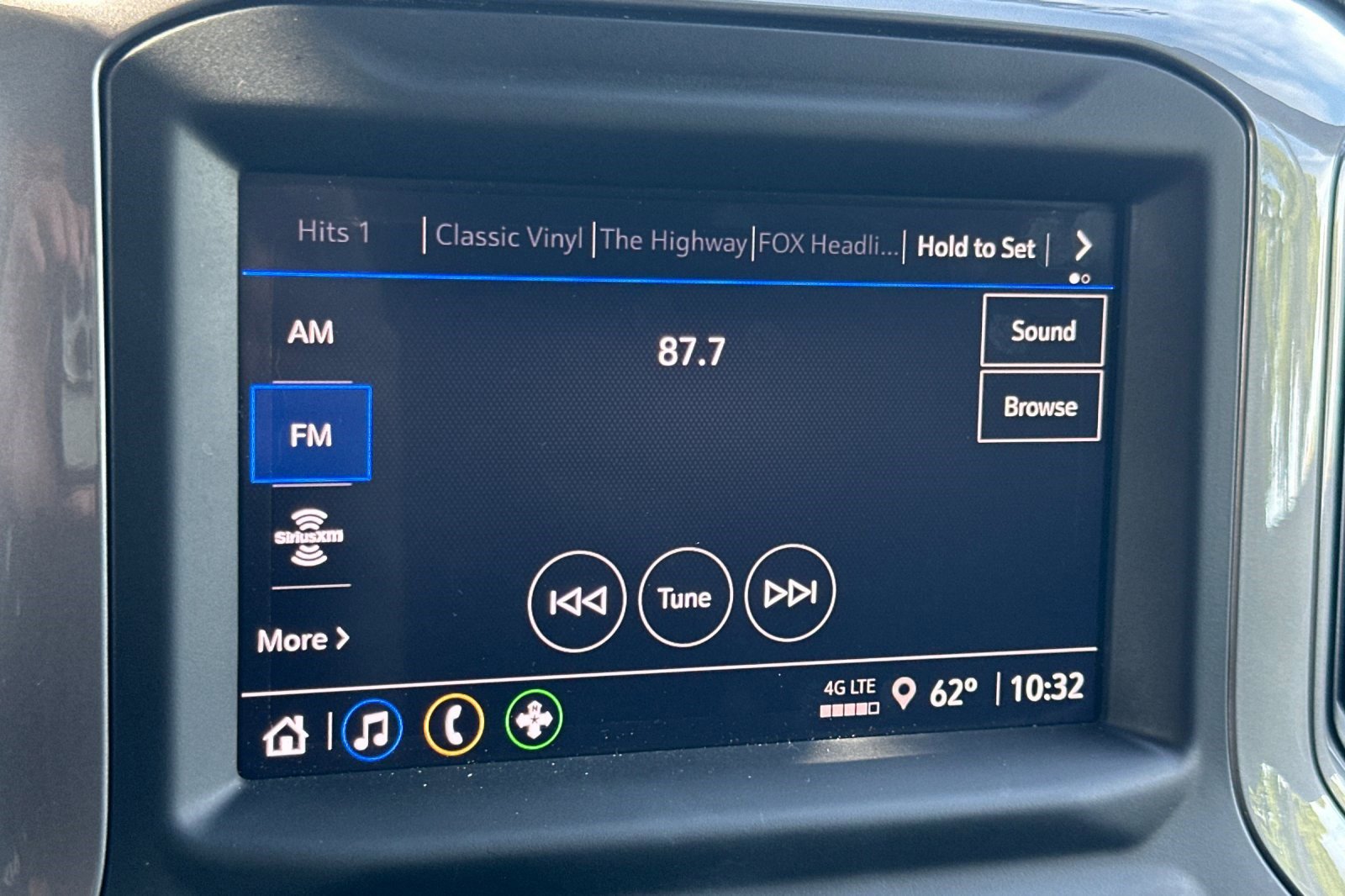 Used 2022 Chevrolet Silverado 1500 Custom Trail Boss w/ LPO, Dark Essentials Package image 22