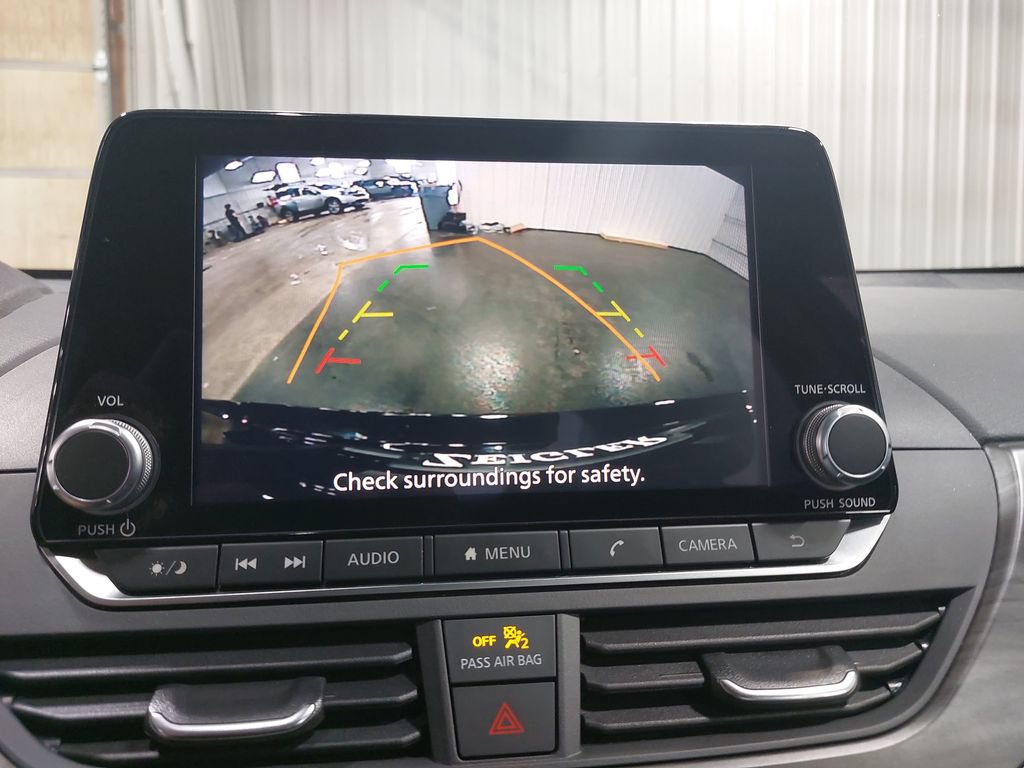 Certified 2025 Nissan Altima 2.5 SV FWD image 24