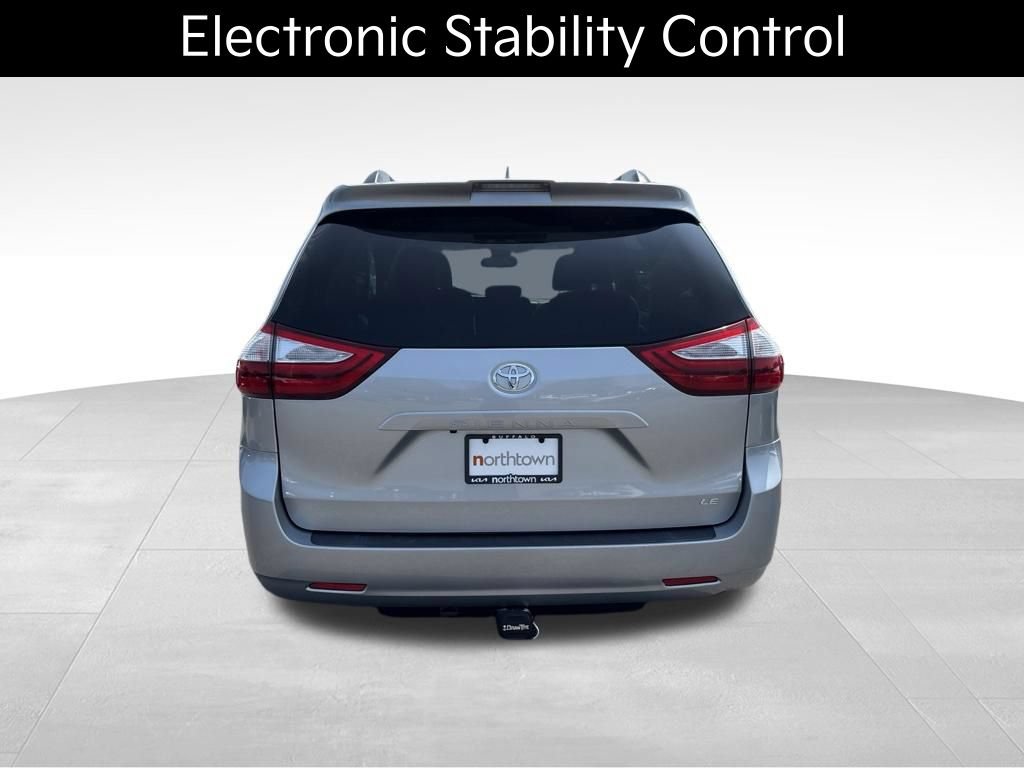 Used 2019 Toyota Sienna LE FWD image 7