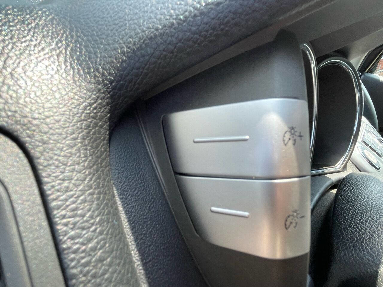 Used 2014 Nissan Murano CrossCabriolet w/ Navigation Package image 47