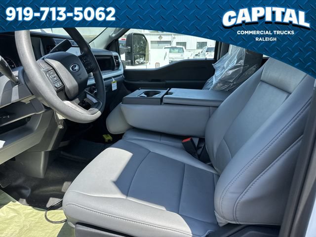 New 2026 Ford F550 4x4 Crew Cab image 21