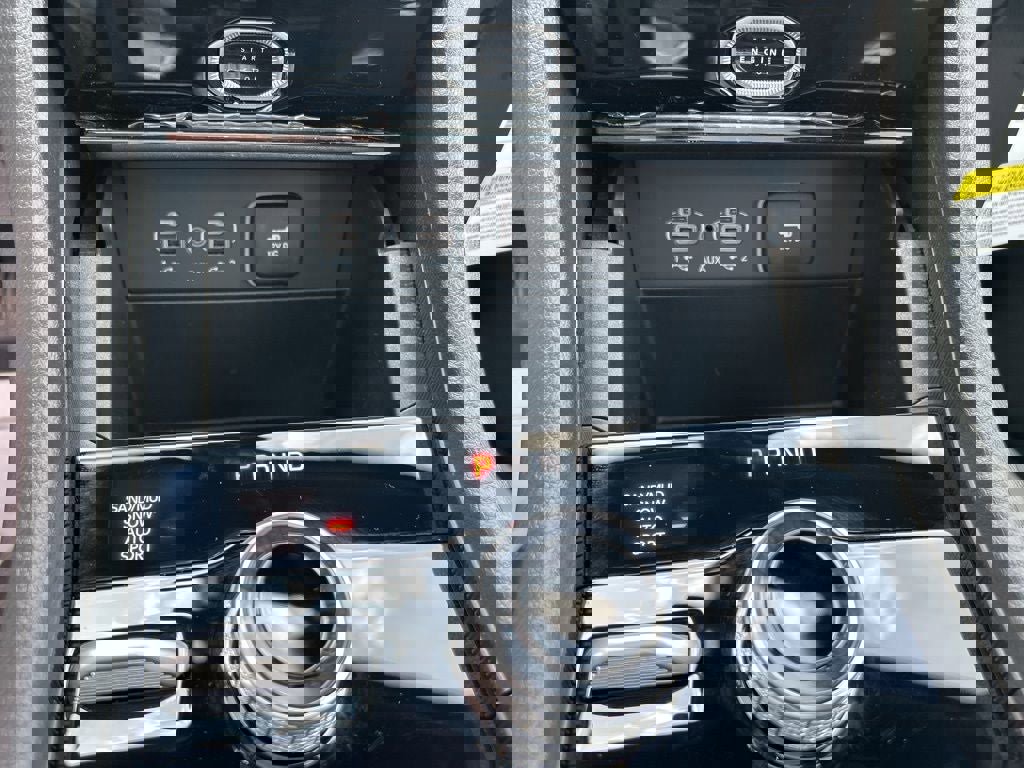 New 2026 Jeep Grand Cherokee Limited image 16