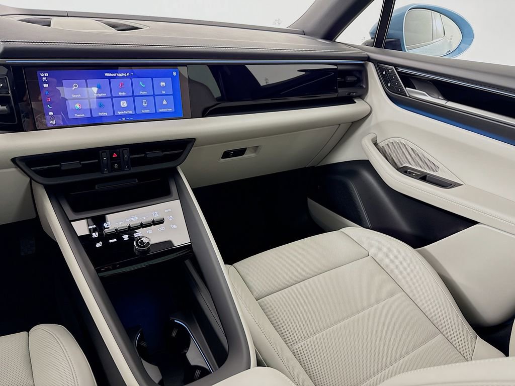 New 2026 Porsche Macan Electric image 26