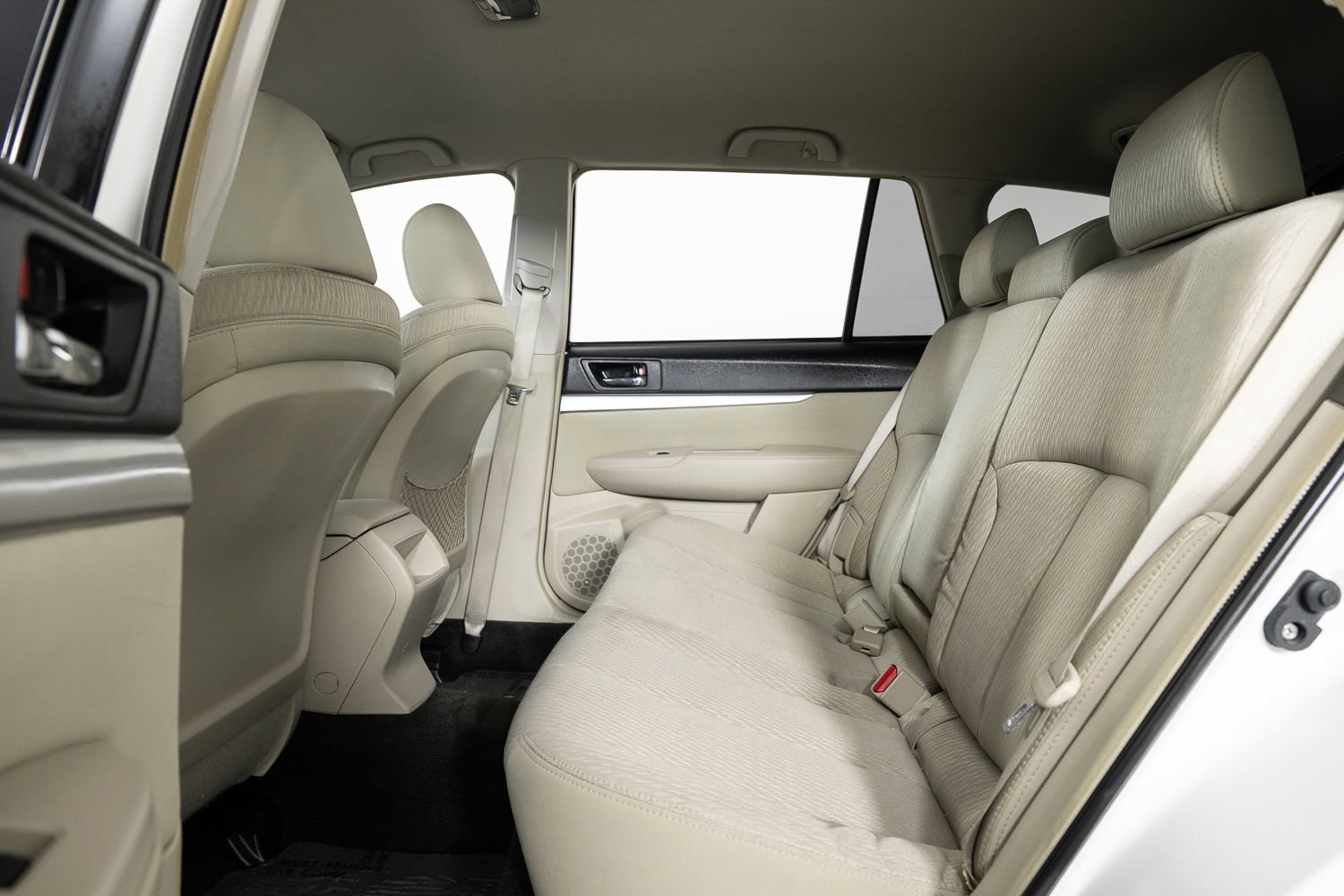 Used 2012 Subaru Outback 2.5i Premium w/ All-Weather Pkg image 19