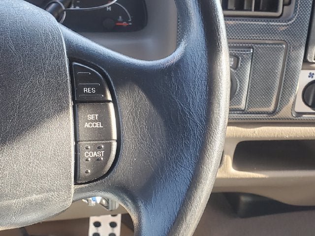 Used 2003 Ford F250 XLT AWD/4WD image 14
