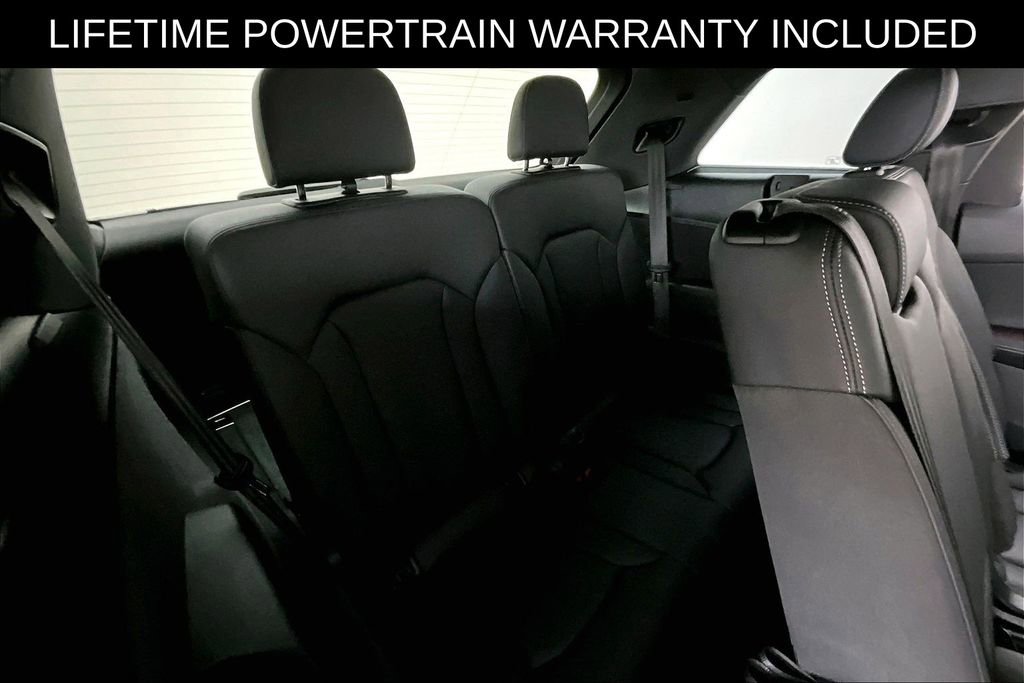 Used 2025 Audi Q7 3.0T Premium Plus image 37