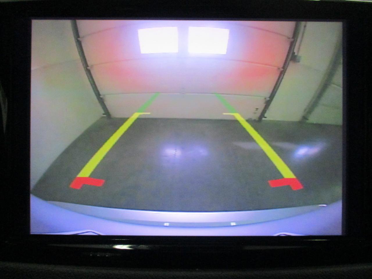 Used 2024 Chrysler Pacifica Touring-L image 24