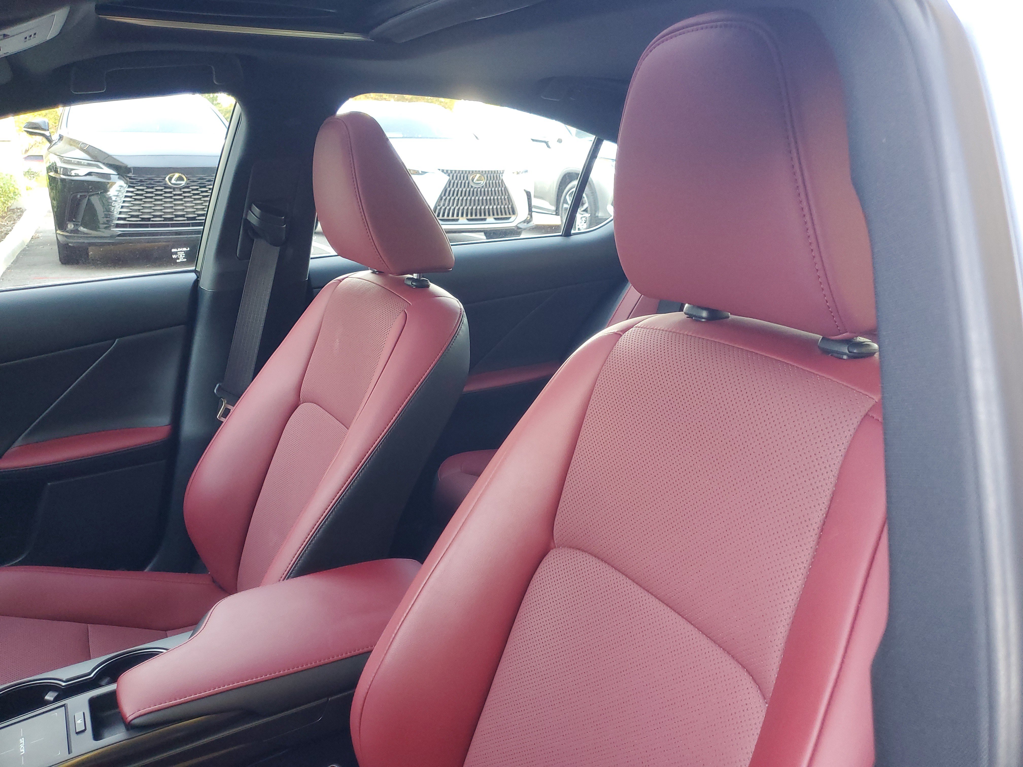 Used 2025 Lexus IS 350 F Sport image 17