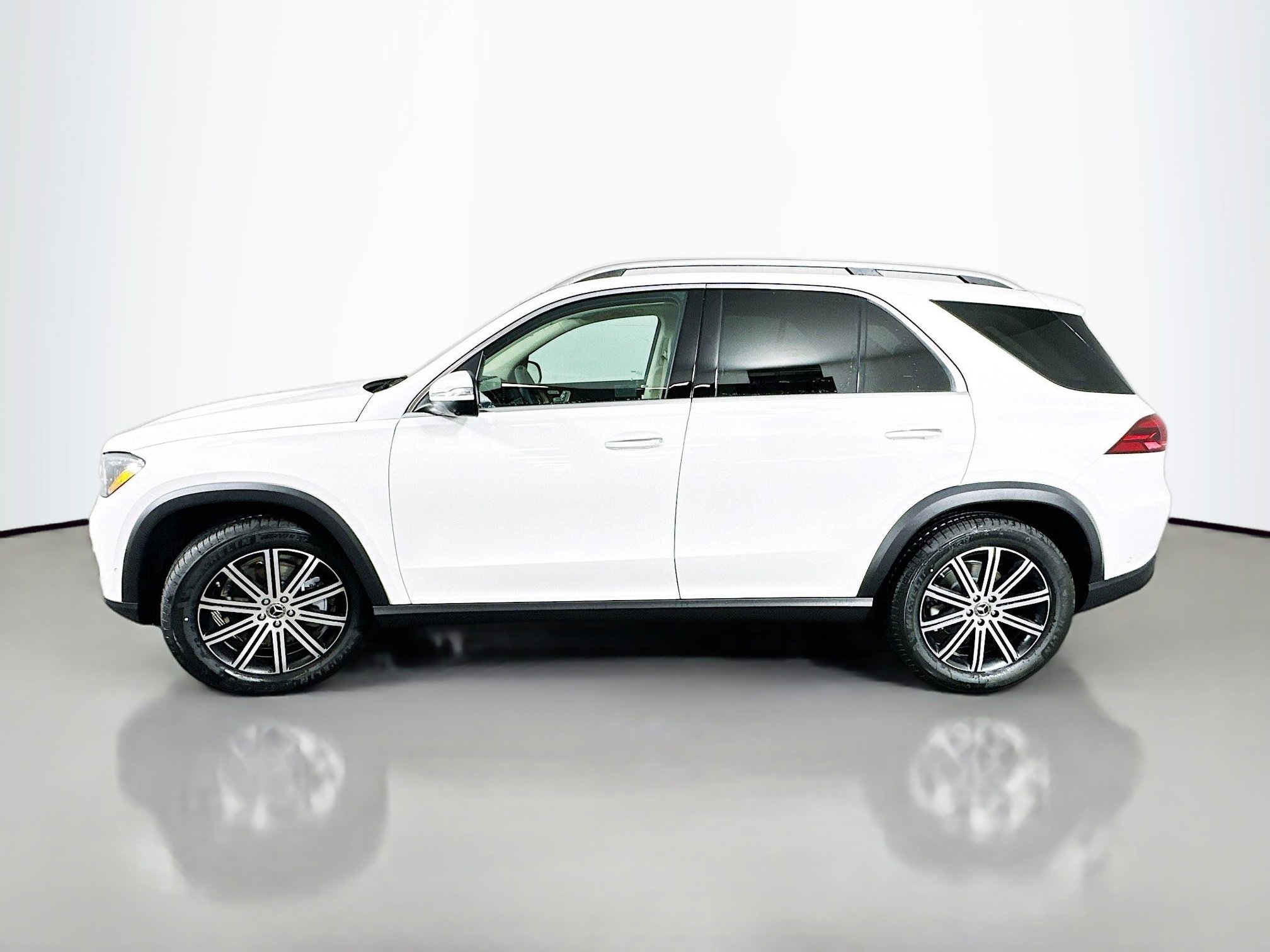New 2026 Mercedes-Benz GLE 350 4MATIC image 4