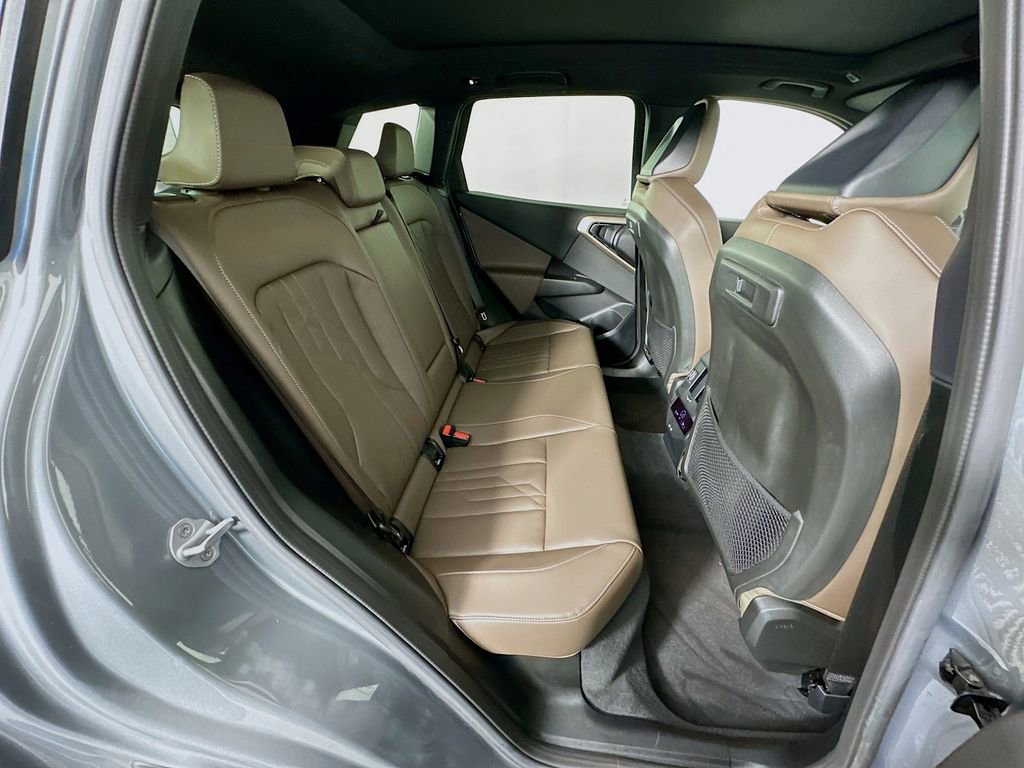 Used 2025 BMW X3 xDrive30i w/ Convenience Package image 26