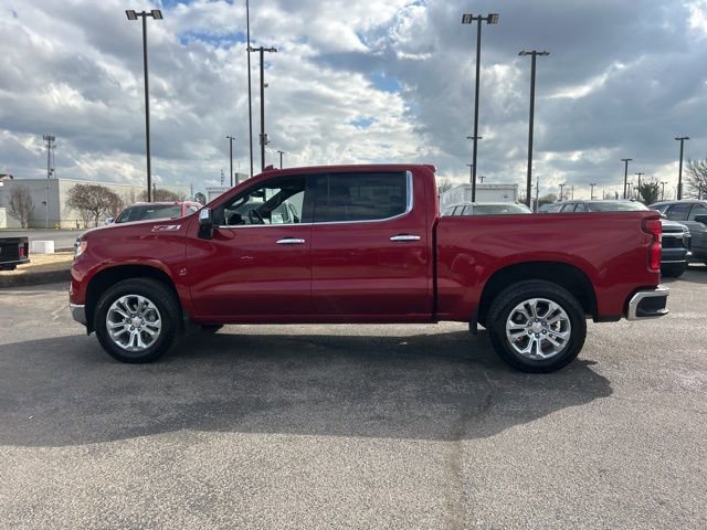 Used 2025 Chevrolet Silverado 1500 LTZ w/ LTZ Premium Package image 6